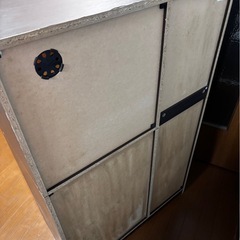 【急募】食器棚の画像