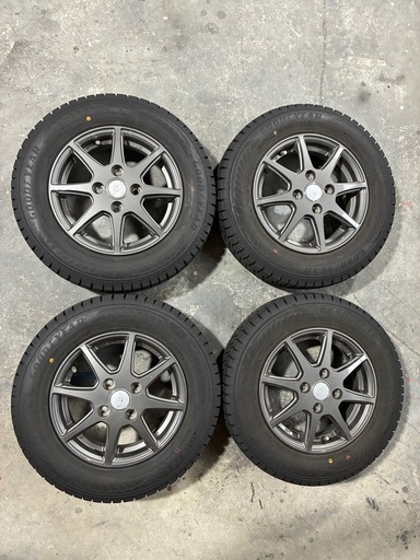 スタッドレス4本セット！アルミホイール付き　アイスナビ8