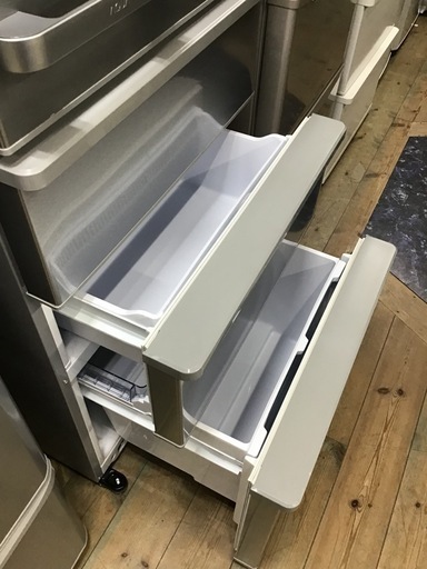 ●販売終了●AQUA    4ドア冷蔵庫　2022年製　355L     自動製氷なし　中古品