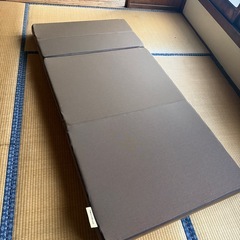 取引中折りたたみソファマットレスの画像