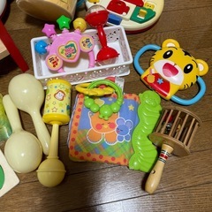 【現状品】総額3,000円超え 子供 おもちゃ マラカス 型はめ 音が鳴る ベビー玩具 の画像