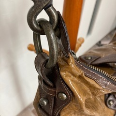 インタースティプル　エナメルバッグの画像