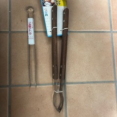 バーベキューコンロと炭3kgの画像