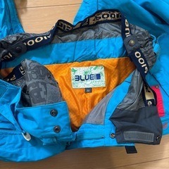 BLUE bloodスノーボードウエアーの画像