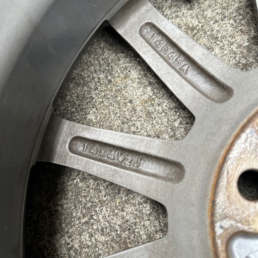 155\65r14  スタットレスタイヤ、アルミホイールセット