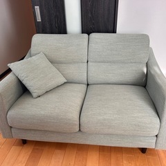 2人掛けソファの画像