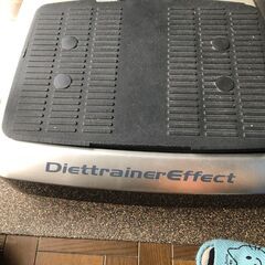 振動マシン（パワープレート系トレーニングマシン）の画像