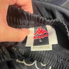 お話中　
Kappa カッパ ウインドブレーカー　トレーニングウエア　ブラック バックロゴの画像