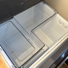 【超美品・購入2ヶ月以内】Hisense 283L冷蔵庫
／動作良好／引き取り希望の画像
