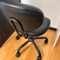 椅子　ローラー付きの画像