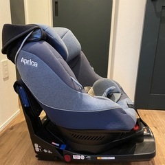 Aprica クルリラ　360°回転シート　チャイルドシートの画像