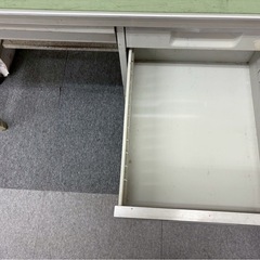 事務　机の画像