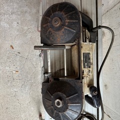 日立ロータリーバンドソー
の画像