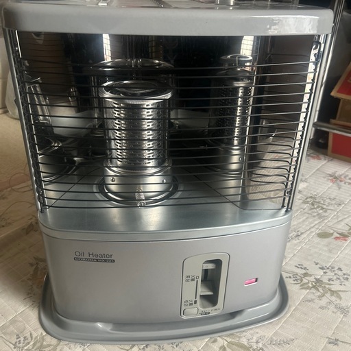 未使用品石油ストーブ