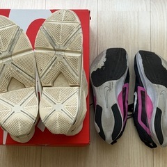 NIKE ゴーフライイーズ　25.5cmの画像