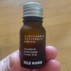 無印良品 超音波うるおいアロマディフューザー    アロマオイル2つ付きの画像