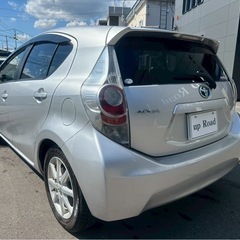 トヨタ アクア ハイブリッド AT FF の画像