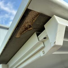 【ジャンク】袖付きデスク(白)　1台　差し上げます！の画像