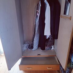 洋服ダンス差し上げますの画像