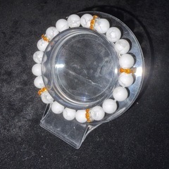 ハウライト（マグネサイト）8mmブレスレット☪️15cmの画像