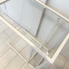 サイドテーブルの画像