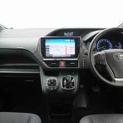 ✨こんな車種が頭金0円で乗れる？！✨トヨタ ヴォクシー　ハイブリッド 　Ｖの画像