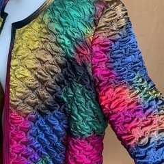 個性的なレトロアウターの画像