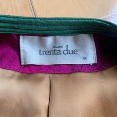 個性的なレトロアウターの画像