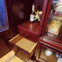 グラス・茶碗・趣味など、見せる収納棚-使い方は色々です。差し上げます。の画像