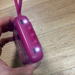 モバイルバッテリー　携帯充電器 軽量 小型　LCD残量表示 LED照明ライトの画像