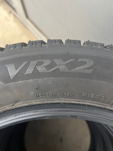 BRIDGESTONE BLIZZAK VRX2 165/60R15 スタッドレス 4本セット 溝7mm前後