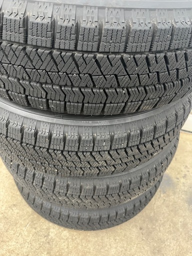 BRIDGESTONE BLIZZAK VRX2 165/60R15 スタッドレス 4本セット 溝7mm