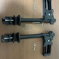 【無料】昇降デスクを一括でお譲りします FLEXISPOT、IKEA天板、モニターアーム、LEDライトの画像