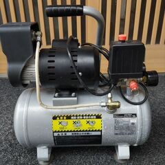 (取引中)コンプレッサーの画像