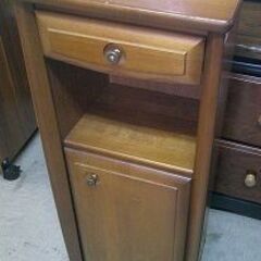 ID:G20136191　電話台　※キズ有