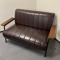 ダークブラウン ストライプデザインソファ