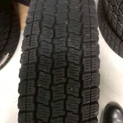 ☆溝十分 軽トラ軽バンスタッドレス☆　グッドイヤー　アイスナビ　カーゴ　145/R12　LT　2020年　4本　NA10　【在庫整理の為、格安出品中！】の画像