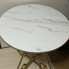 テーブル　アンティークの画像