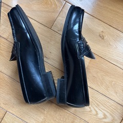 H AＲU T Aローファー24センチ
の画像