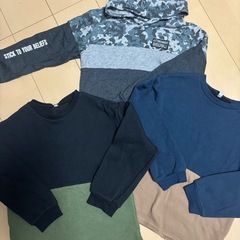 130cm 男の子冬服セットの画像