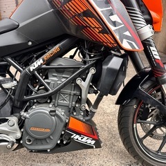 ktm duke 125ABsの画像