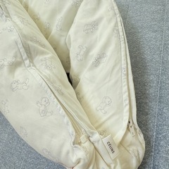 CELINE　セリーヌ　授乳クッション　抱き枕の画像