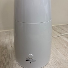 アロマ超音波式加湿器サブリエ ホワイト GF-50H-WHの画像