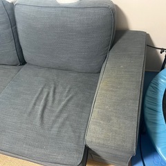 IKEA 2人掛けソファの画像