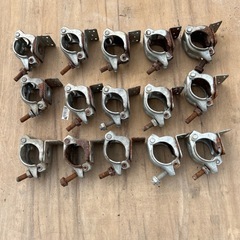 単管自在タルキ止めクランプ　15個の画像