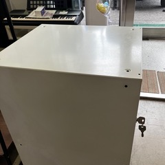 A2512-053 ボックスロッカー ブルー 中古 鍵付きの画像