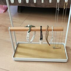 ￥500アクセサリー収納の画像