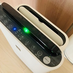 シャープ加湿器付空気清浄機KC-H50の画像