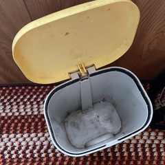 ゴミ箱45L ペダル良好の画像