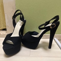 2〜3回使用　厚底黒ヒール　M 12センチ　の画像